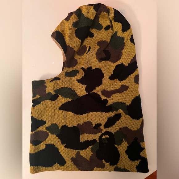 Bape - Picture 2 of 4